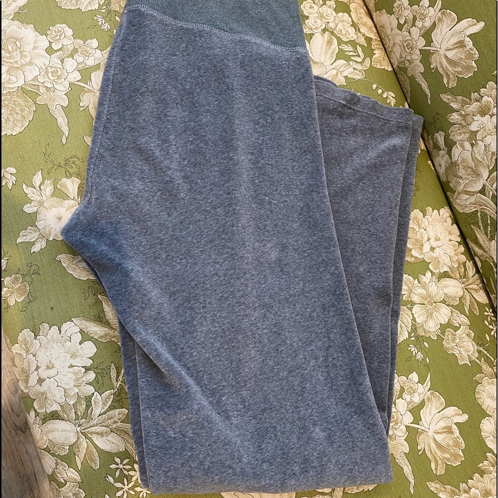 Pink Victoria's Secret velour sweat pants S